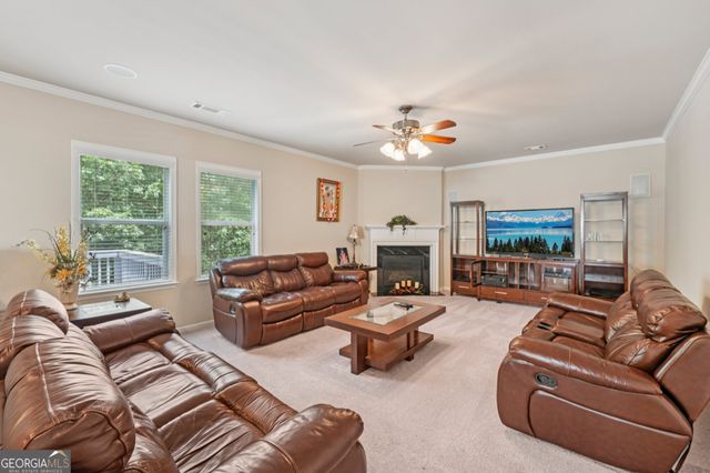 6108 Pierless Avenue, Sugar Hill, GA 30518
