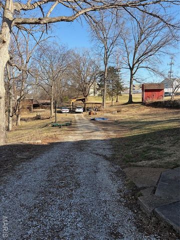 3029 Yaeger Road, Unincorporated, MO 63129