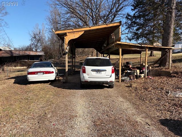 3029 Yaeger Road, Unincorporated, MO 63129