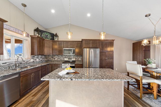 276 Tower Avenue, Dundas, MN 55019