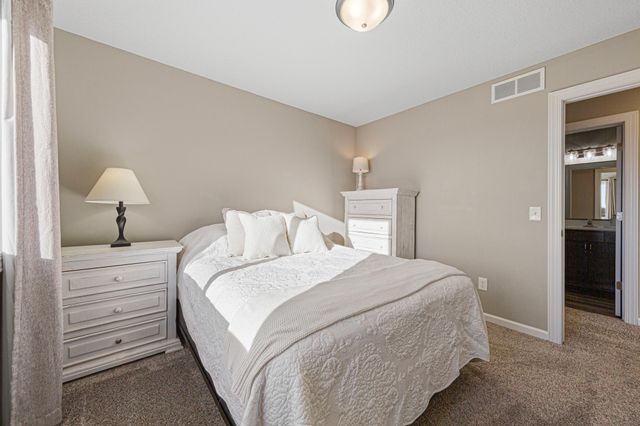 276 Tower Avenue, Dundas, MN 55019