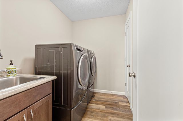 276 Tower Avenue, Dundas, MN 55019