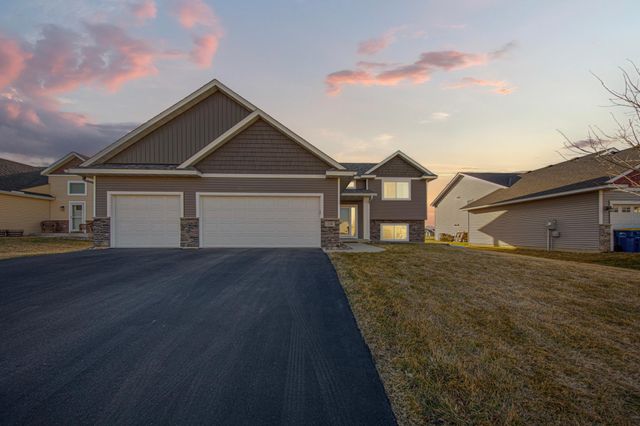 276 Tower Avenue, Dundas, MN 55019