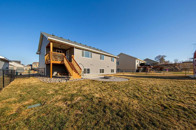 276 Tower Avenue, Dundas, MN 55019