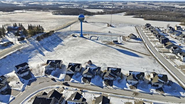 276 Tower Avenue, Dundas, MN 55019