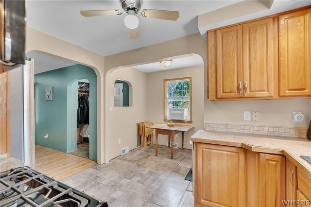 6279 Boston State Road, Hamburg, NY 14075