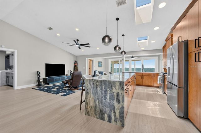2936 68TH AVENUE S, St Petersburg, FL 33712