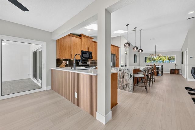 2936 68TH AVENUE S, St Petersburg, FL 33712