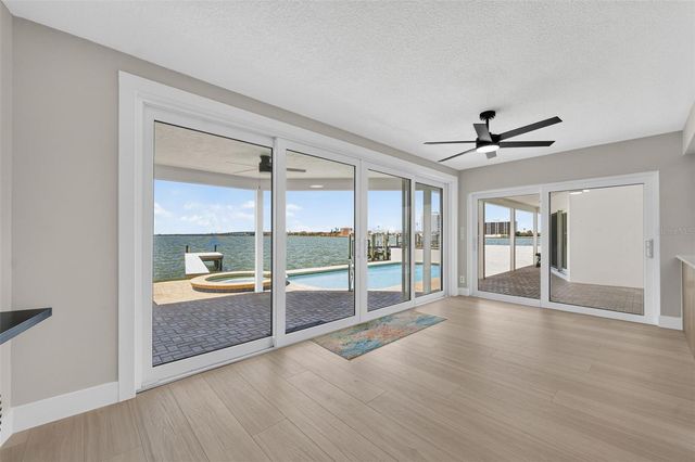 2936 68TH AVENUE S, St Petersburg, FL 33712
