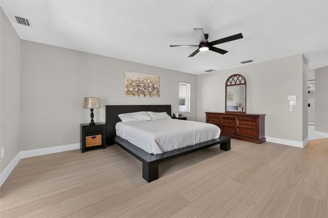 2936 68TH AVENUE S, St Petersburg, FL 33712
