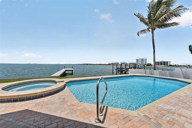 2936 68TH AVENUE S, St Petersburg, FL 33712