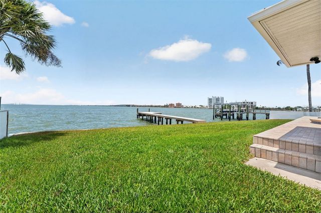 2936 68TH AVENUE S, St Petersburg, FL 33712