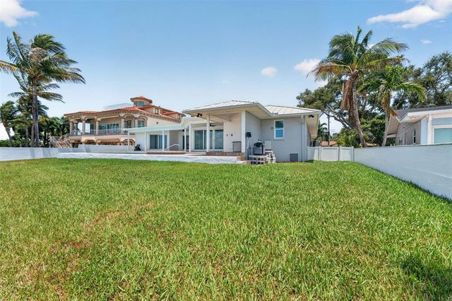 2936 68TH AVENUE S, St Petersburg, FL 33712