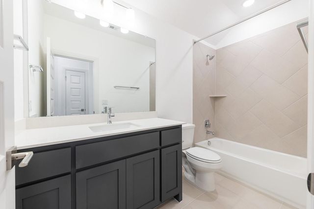 6808 Liberty Grotto CT, Lago Vista, TX 78645