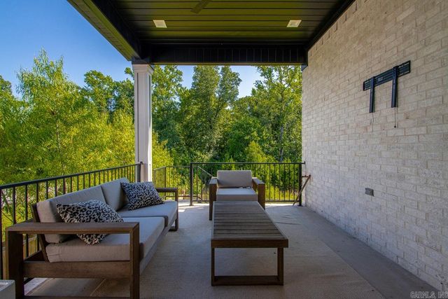 63 Saffron Circle, Little Rock, AR 72223