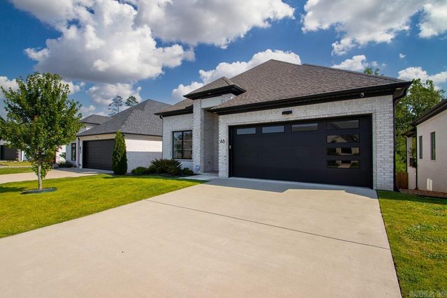 63 Saffron Circle, Little Rock, AR 72223