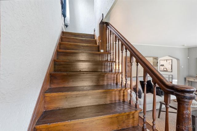 1626 Rose Place, Cincinnati, OH 45237