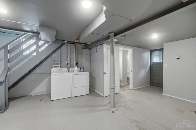 1626 Rose Place, Cincinnati, OH 45237