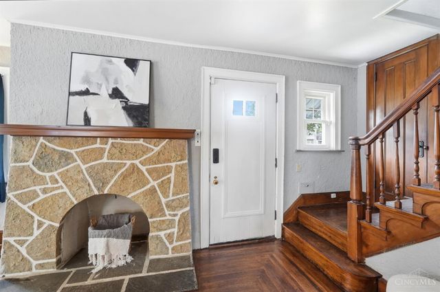 1626 Rose Place, Cincinnati, OH 45237