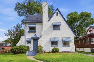 1626 Rose Place, Cincinnati, OH 45237