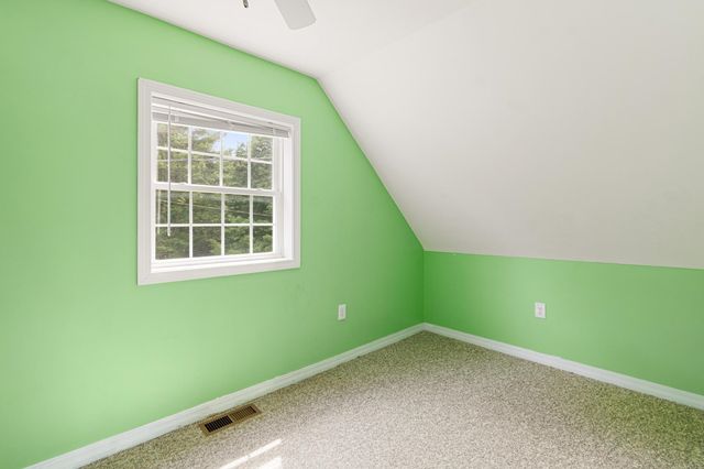 57 School Street, Sheldon, VT 05483