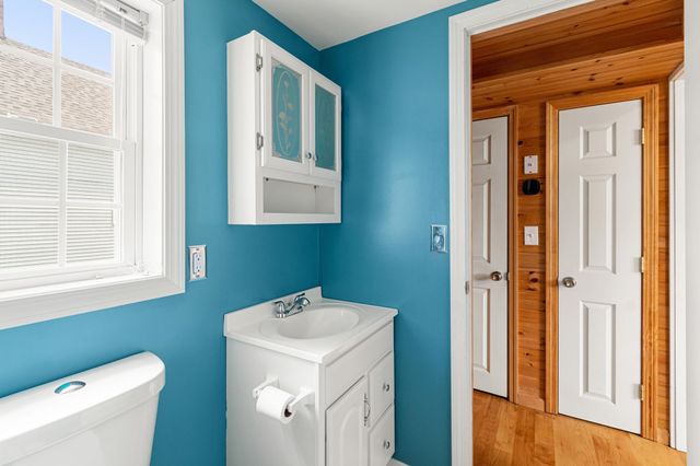 57 School Street, Sheldon, VT 05483