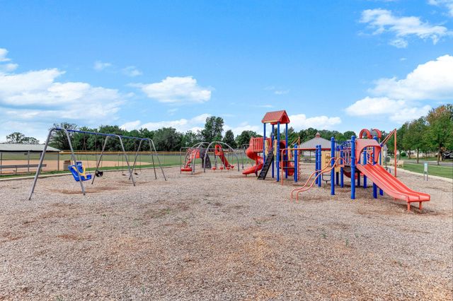 711 12th Street, Farmington, MN 55024