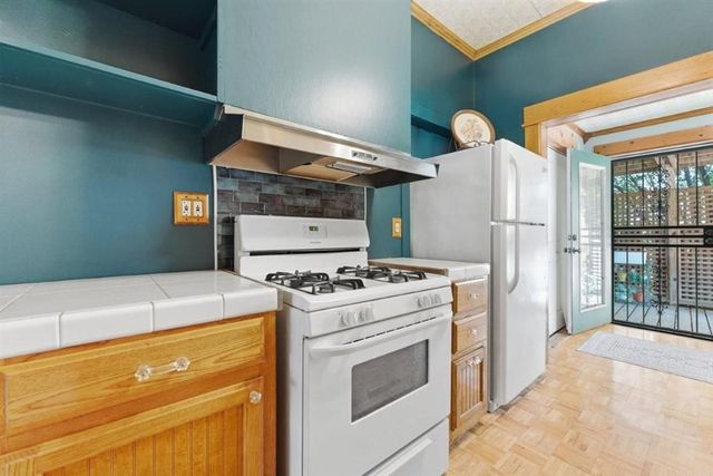 1115 6Th St Street, Lake Charles, LA 70601