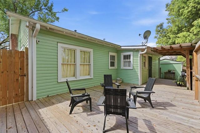 1115 6Th St Street, Lake Charles, LA 70601