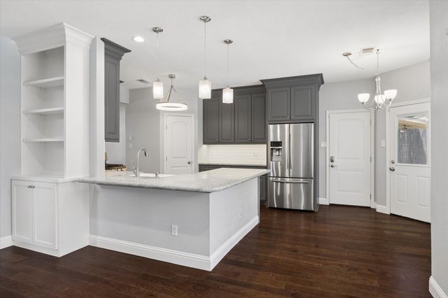 13710 Klamath Falls Drive, Houston, TX 77041