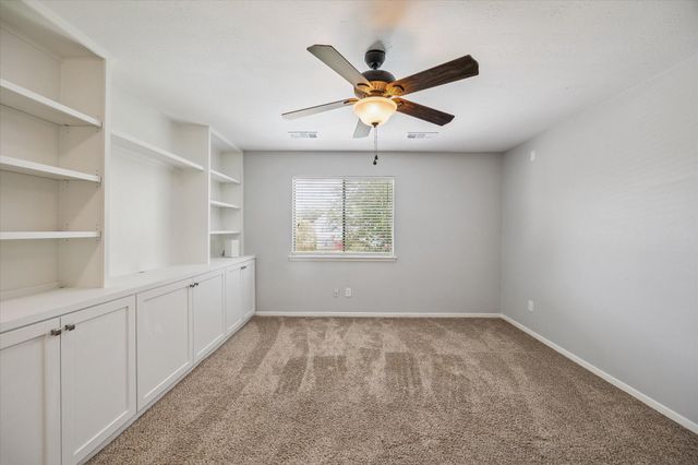 13710 Klamath Falls Drive, Houston, TX 77041