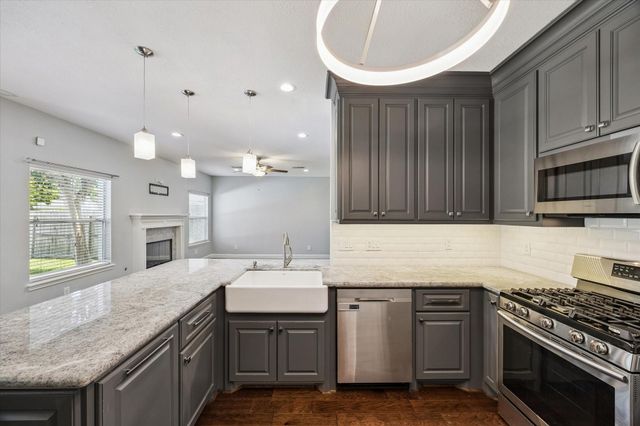 13710 Klamath Falls Drive, Houston, TX 77041