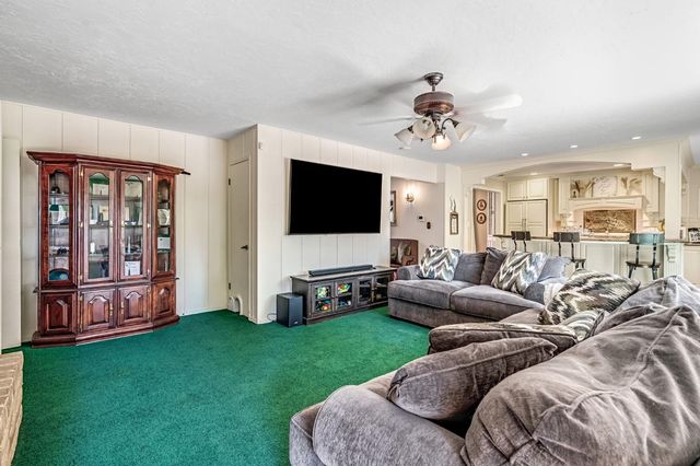 5626 E Butler Avenue, Fresno, CA 93727