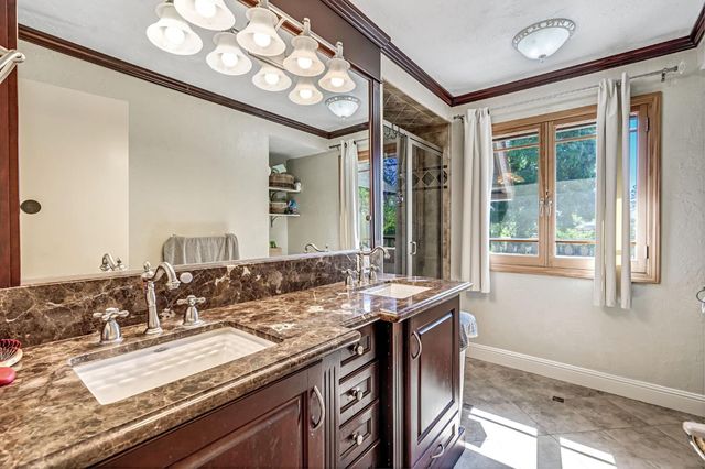 5626 E Butler Avenue, Fresno, CA 93727