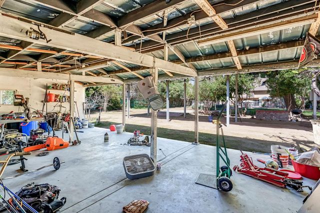 5626 E Butler Avenue, Fresno, CA 93727