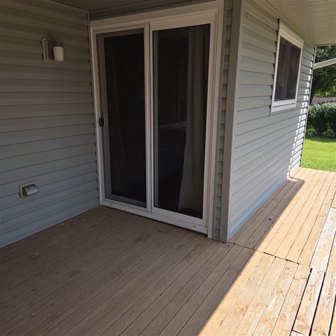 2569 Easy Street, Ann Arbor, MI 48104