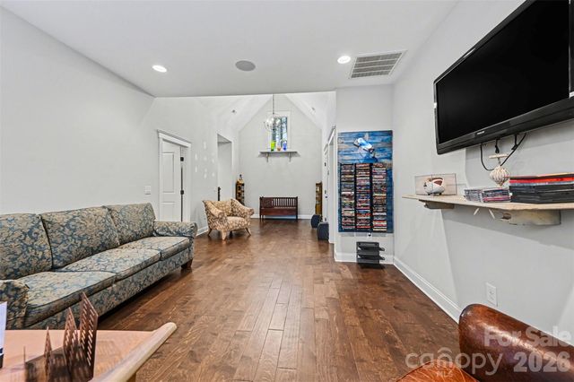 6302 Chimney Bluff Road, Lancaster, SC 29720