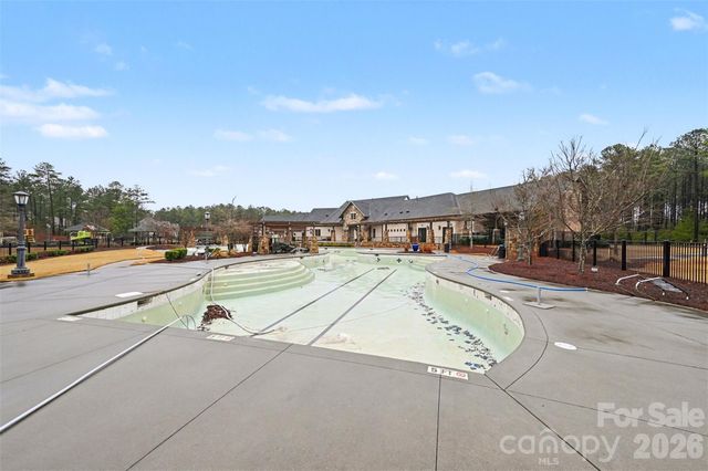 6302 Chimney Bluff Road, Lancaster, SC 29720