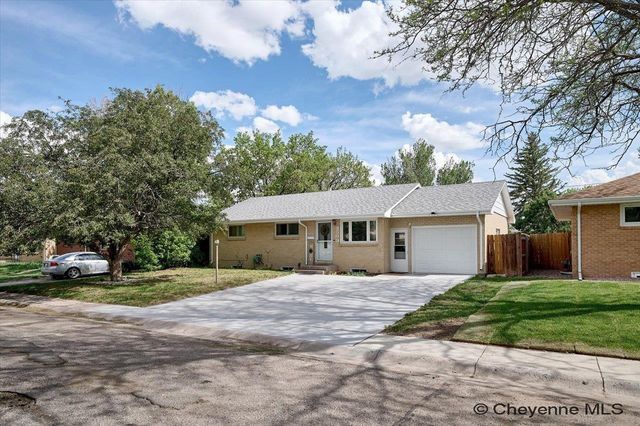3509 FRONTIER ST, Cheyenne, WY 82001