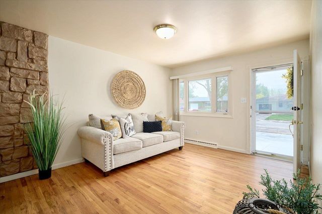 3509 FRONTIER ST, Cheyenne, WY 82001