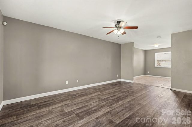 7964 Shady Oak Trail 212, Charlotte, NC 28210