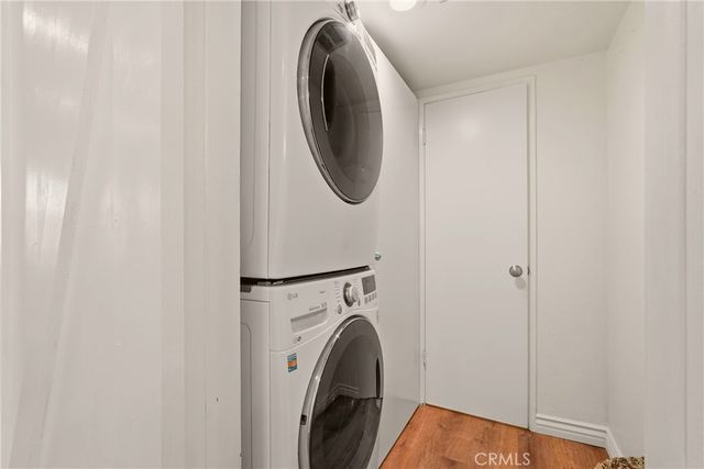 6663 Wilbur 21, Reseda, CA 91335