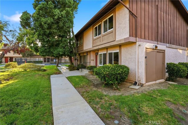 6663 Wilbur 21, Reseda, CA 91335