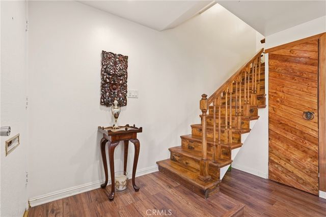 6663 Wilbur 21, Reseda, CA 91335