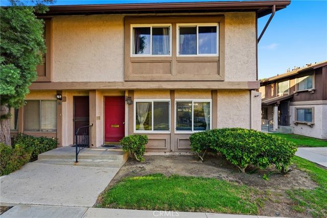 6663 Wilbur 21, Reseda, CA 91335