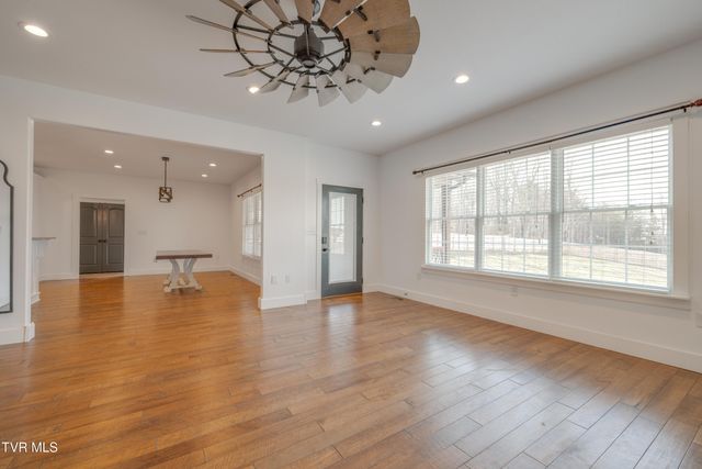 369 Old Embreeville Road, Jonesborough, TN 37659