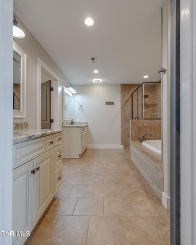 369 Old Embreeville Road, Jonesborough, TN 37659