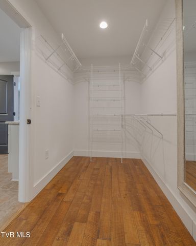 369 Old Embreeville Road, Jonesborough, TN 37659