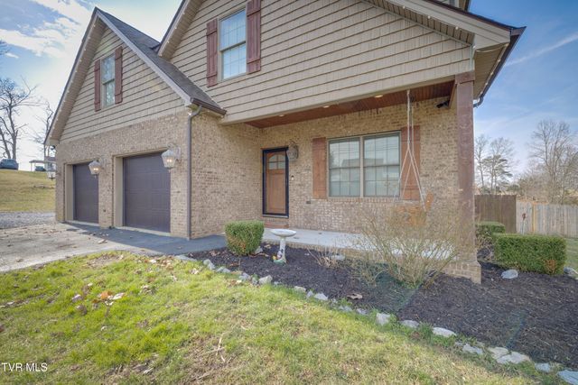 369 Old Embreeville Road, Jonesborough, TN 37659