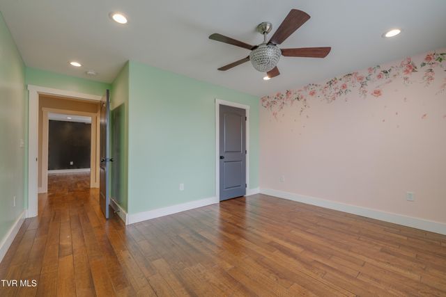 369 Old Embreeville Road, Jonesborough, TN 37659